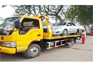 九龙坡区附近24小时汽车拖车服务热线