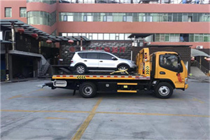 九龙坡区附近汽车拖车电话