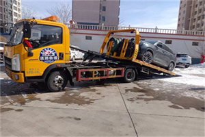 九龙坡区救援拖车费用怎么算